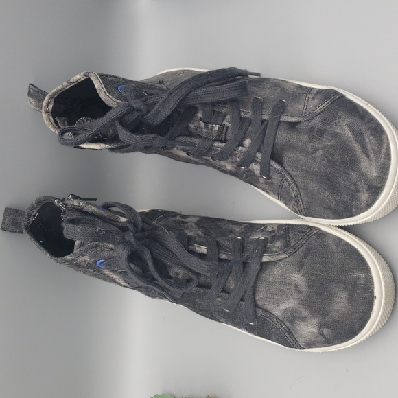Cat & Jack boys gray high top sneakers, size 4 - Picture 3 of 11